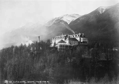 The Fascinating History of the Banff Springs Hotel – Park Pilgrim