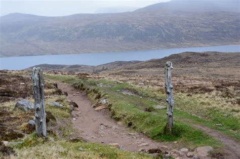 Path to Sandwood Bay © Jim Barton cc-by-sa/2.0 :: Geograph Britain and Ireland