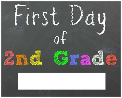 FREE Back to School Printable Chalkboard Signs for First Day of School | Mama Cheaps