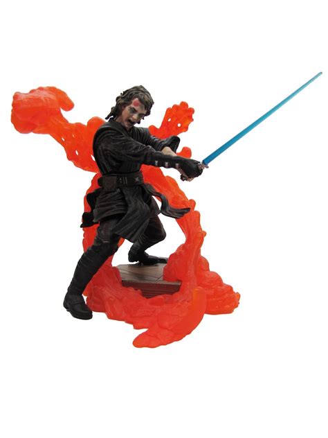 Hasbro - Star Wars Unleashed Dark Side Anakin Skywalker Duel At Mustafar Statue #HAS-85480