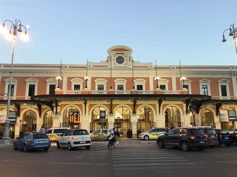 Stazione Bari Centrale - Aktuelle 2021 - Lohnt es sich? (Mit fotos)