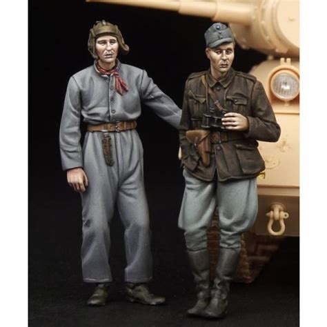 The Bodi Miniatures 1/35 WWII Finnish Tank Crews (2 figures) | BNA ...