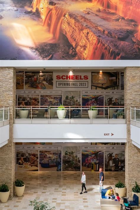 Scheels' 1st Arizona sporting goods store is getting ready to open. Here's when and where