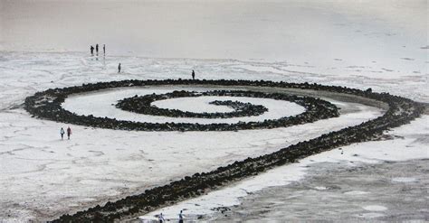 The Environmental Entropy of Robert Smithson’s Spiral Jetty | Urth ...