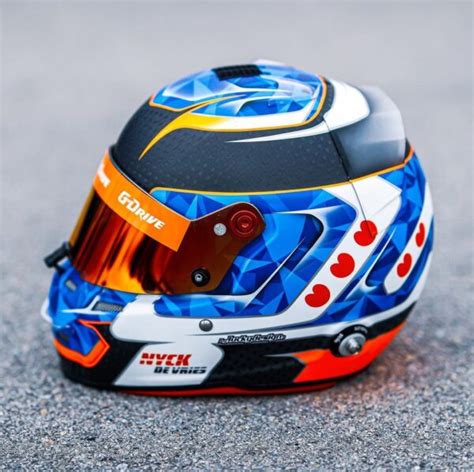 Helmet design for Nyck De Vries used in LMP2 at G-Drive Racing