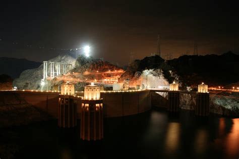 Hoover Dam at night stock image. Image of glow, colorado - 4395643