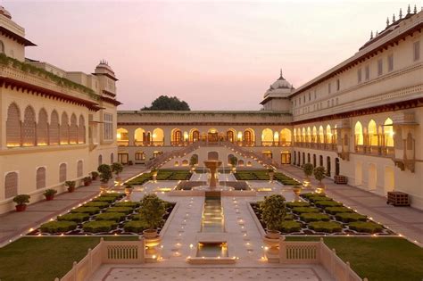 Rajmahal Palace, un palais indien où faire escale à Jaipur | Mansions ...