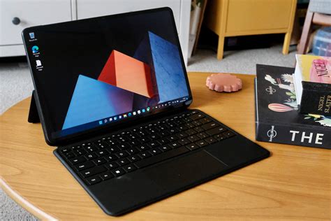 Huawei MateBook D 14 vs. 14 Comparison - ELMENS