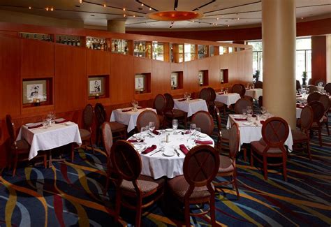 Restaurants in Cleveland | Wyndham Cleveland at PlayhouseSquare Dining Options | Hotel, Hotels ...