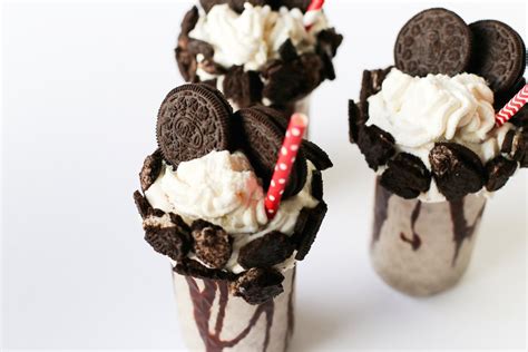 Oreo Cookie Milkshake