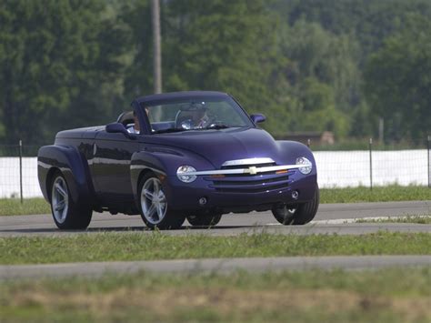 CHEVROLET SSR Specs & Photos - 2003, 2004, 2005, 2006 - autoevolution