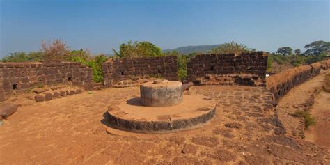 Cabo de Rama Fort Goa, India (Entry Fee, Timings, History, Built by, Images & Location) - Goa ...