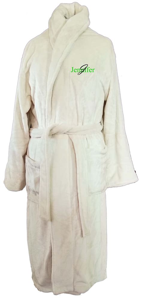 Personalized Bathrobes * fiveandbeyond.com