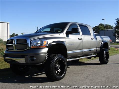 2006 Dodge Ram 1500 Laramie HEMI Lifted 4X4 Mega Cab Short Bed