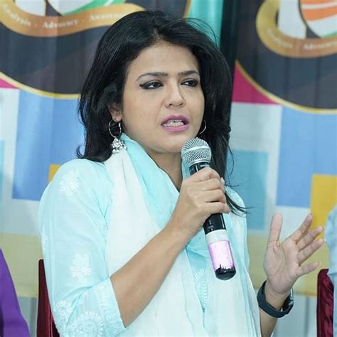 Sweta Singh (Aaj Tak Journalist) Wiki, Bio, Salary, Height, Weight ...