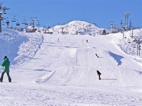 Joetsu Kokusai Ski Resort | Japan Ski Guide powered by SURF&SNOW