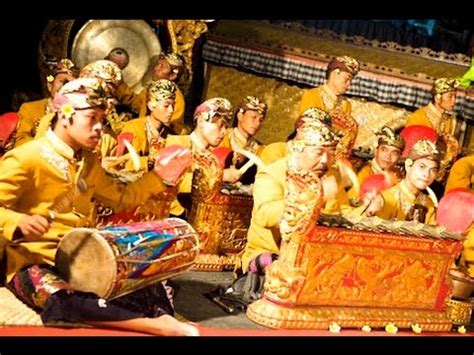 BALINESE GAMELAN: THE ENCHANTING TRADITIONAL ORCHESTRA