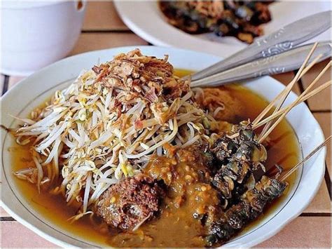 Lontong Balap Surabaya, 5 Kedai Yang Menyajikan Sajian Paling Enak