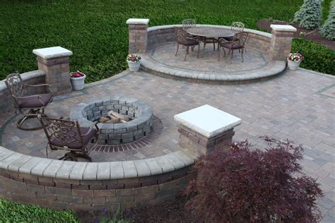 Brick Patio Ideas With Fire Pit | Fire Pit Design Ideas