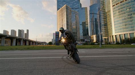 Motorcycle Stunts Videos, Download The BEST Free 4k Stock Video Footage ...