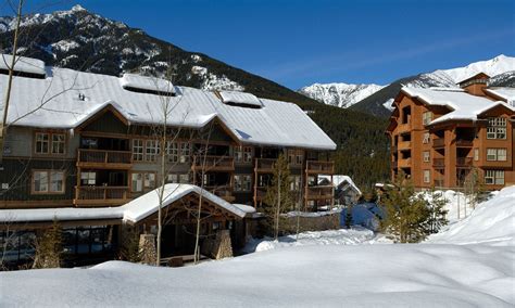 Tamarack Lodge in Panorama, Canada | Ski Safari