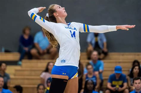 UCLA Women’s Volleyball Gets Sealy’s 200th Win; Takes on Long Beach St ...