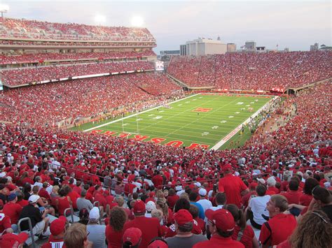 Memorial Stadium (Lincoln) - Travefy Best of Nebraska