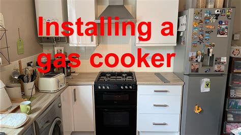 INSTALLATION OF A FREE STANDING GAS COOKER, gas tutorial for trainee ...