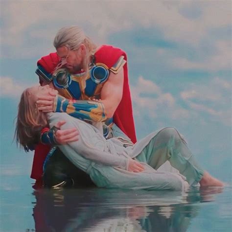 Thor & Jane: Marvel Icons