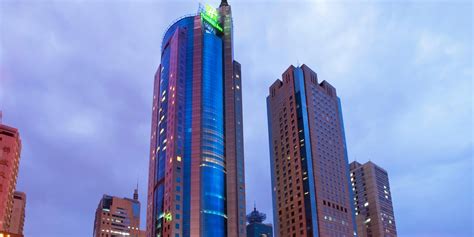 Lujiazui Hotels | Holiday Inn Shanghai Pudong