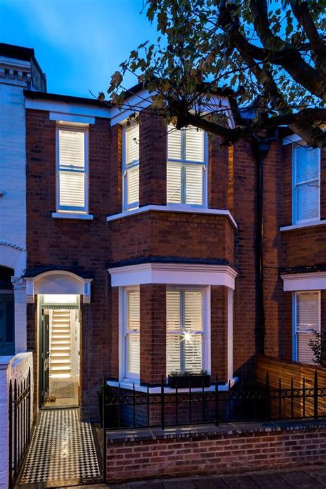 Victorian Brick Terraced House Renovated by Granit Architects in 2021 ...