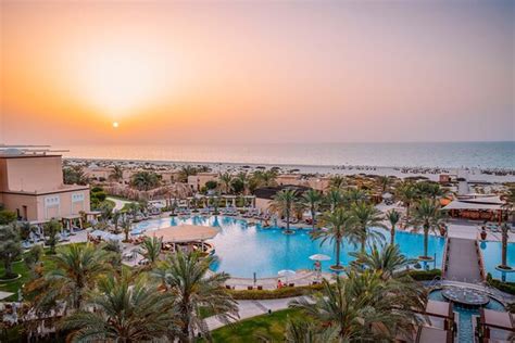 SAADIYAT ROTANA RESORT & VILLAS - Updated 2024 Reviews, Photos & Prices