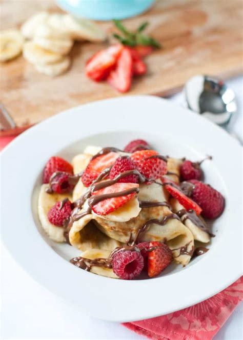 Ice Cream Stuffed Crepes with Strawberries and Nutella | Neighborfood