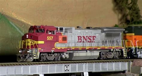 HO Scale DCC Model Railroad Image 1 | Model railroad, Model trains, Ho ...