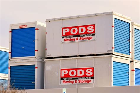 International Moving Pods | Global Moving Pods | Three Movers