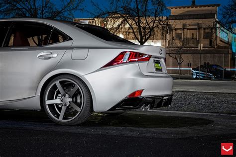 Lexus IS F Sport on Vossen Rims Makes You Drool - autoevolution