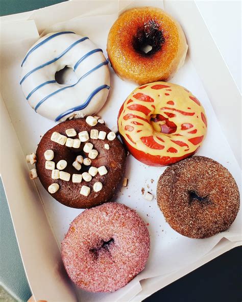 [I ate] 6 incredible donuts flavors in comments | Yummy food, Yummy ...