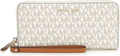 Michael Kors Jet Set Travel Wallet Review - Go Girl Bags