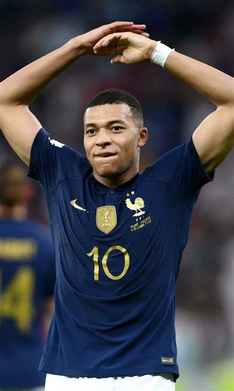 768x1280 Resolution Kylian Mbappe French FIFA Qatar 2022 768x1280 ...