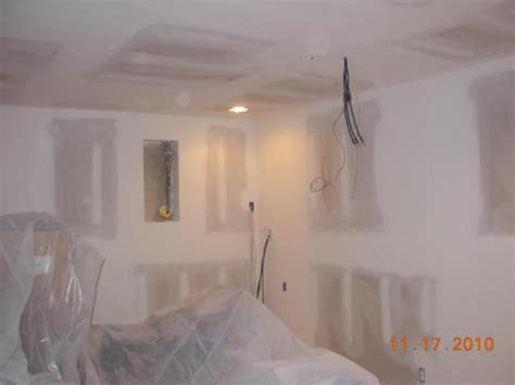 5 Secrets To Successful DIY Drywall Repair - Clever Housewife