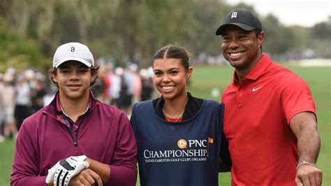 Tiger Woods thanks mom after winning golf's 'highest honor': Get to know his family - ABC News