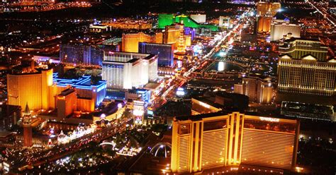 Las Vegas Strip smash hit show returns for long residency - TheStreet