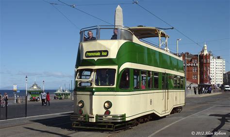 Blackpool Tram Blog: 700 on Heritage Tour