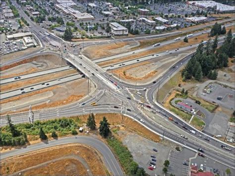 Diverging diamond interchange | WSDOT