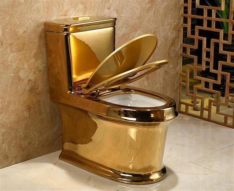 Plain Gold Toilet | Royal Toiletry Global