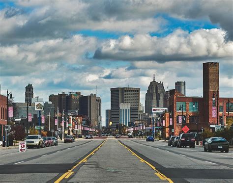 Woodward Avenue - Detroit Photograph by Mountain Dreams - Fine Art America