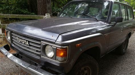 Toyota BJ60 Land Cruiser, FACTORY DIESEL, 4x4, great shape, runs great ...