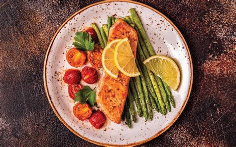 Rich In Omega-3s: Lemon-Pepper Salmon