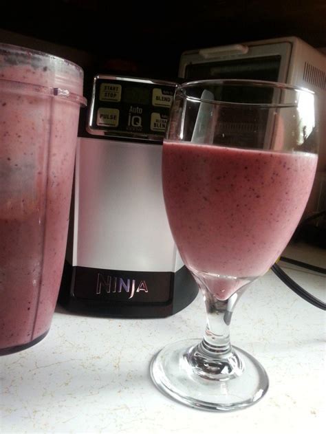 Wild Berry Banana Smoothie - Here's How to Make it