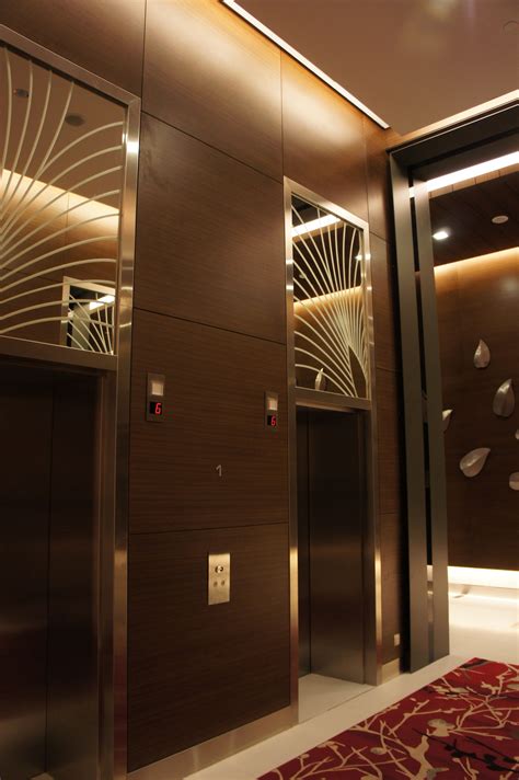 Modern Elevator Lobby Design